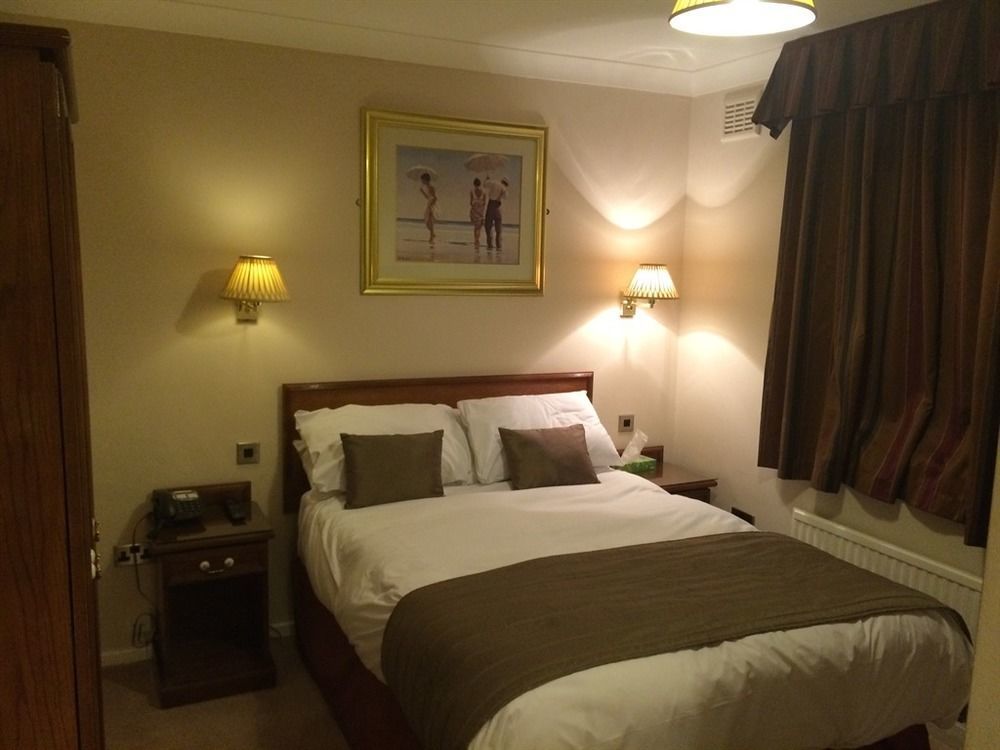The Grove House Hotel Wallasey Bagian luar foto